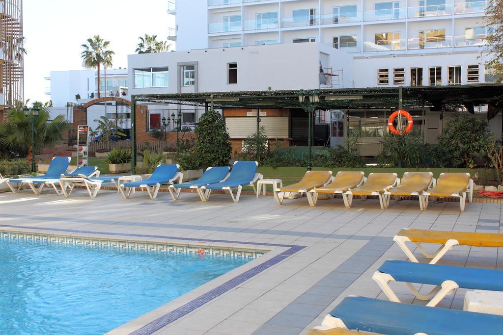 อปาร์ตาเมนโตส บูเอนซอล Apartment ตอร์เรโมลิโนส ภายนอก รูปภาพ